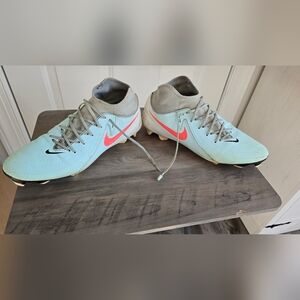 Nike Phantom Luna 2 Pro FG/MG Men's Soccer